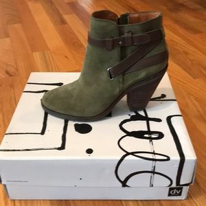 Ankle boot
